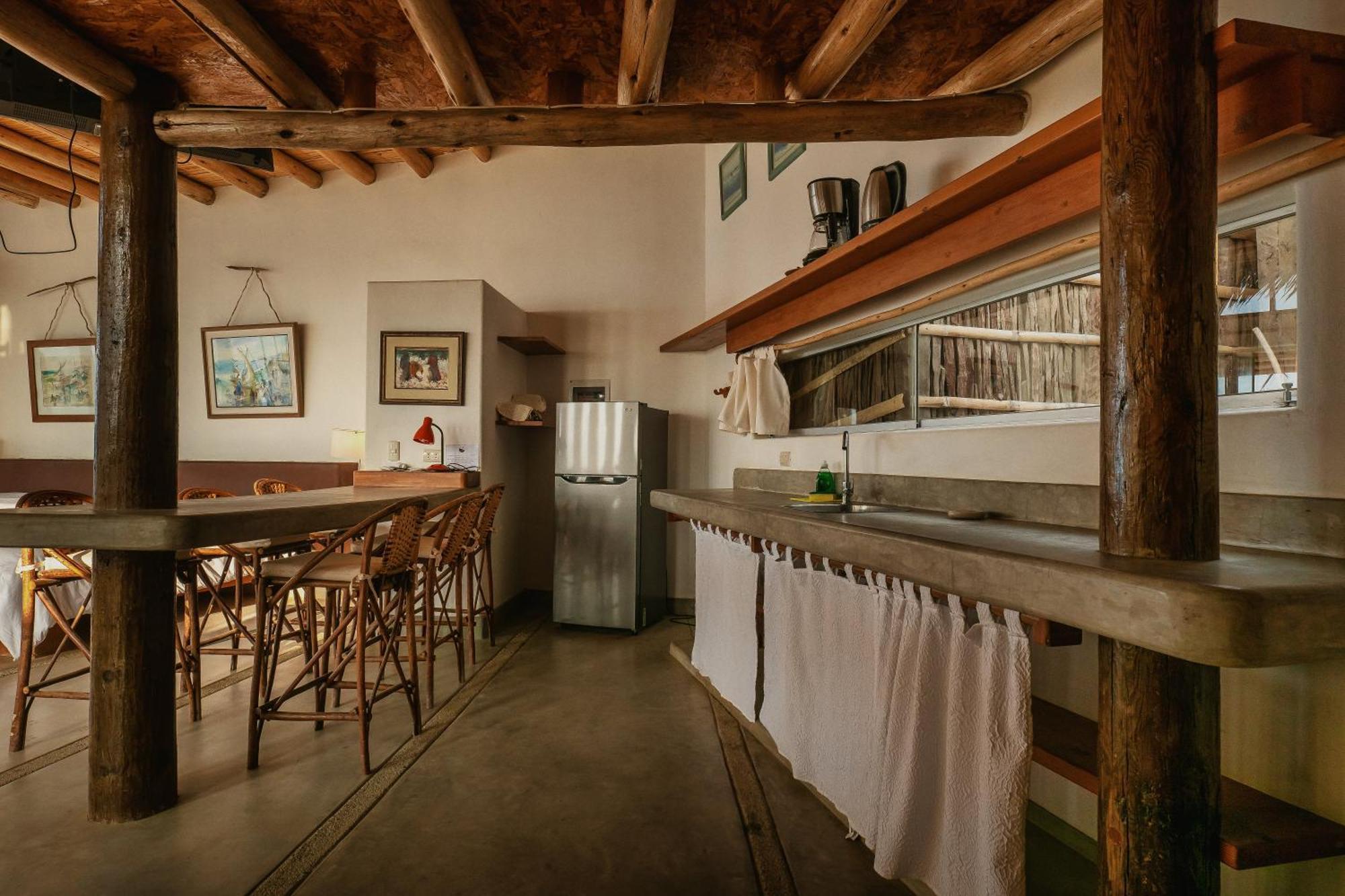 Hotel Piramide Titi à Los Órganos Extérieur photo